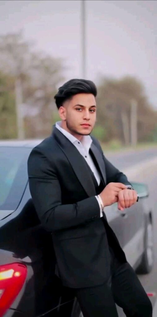 1683977132506 507x1024